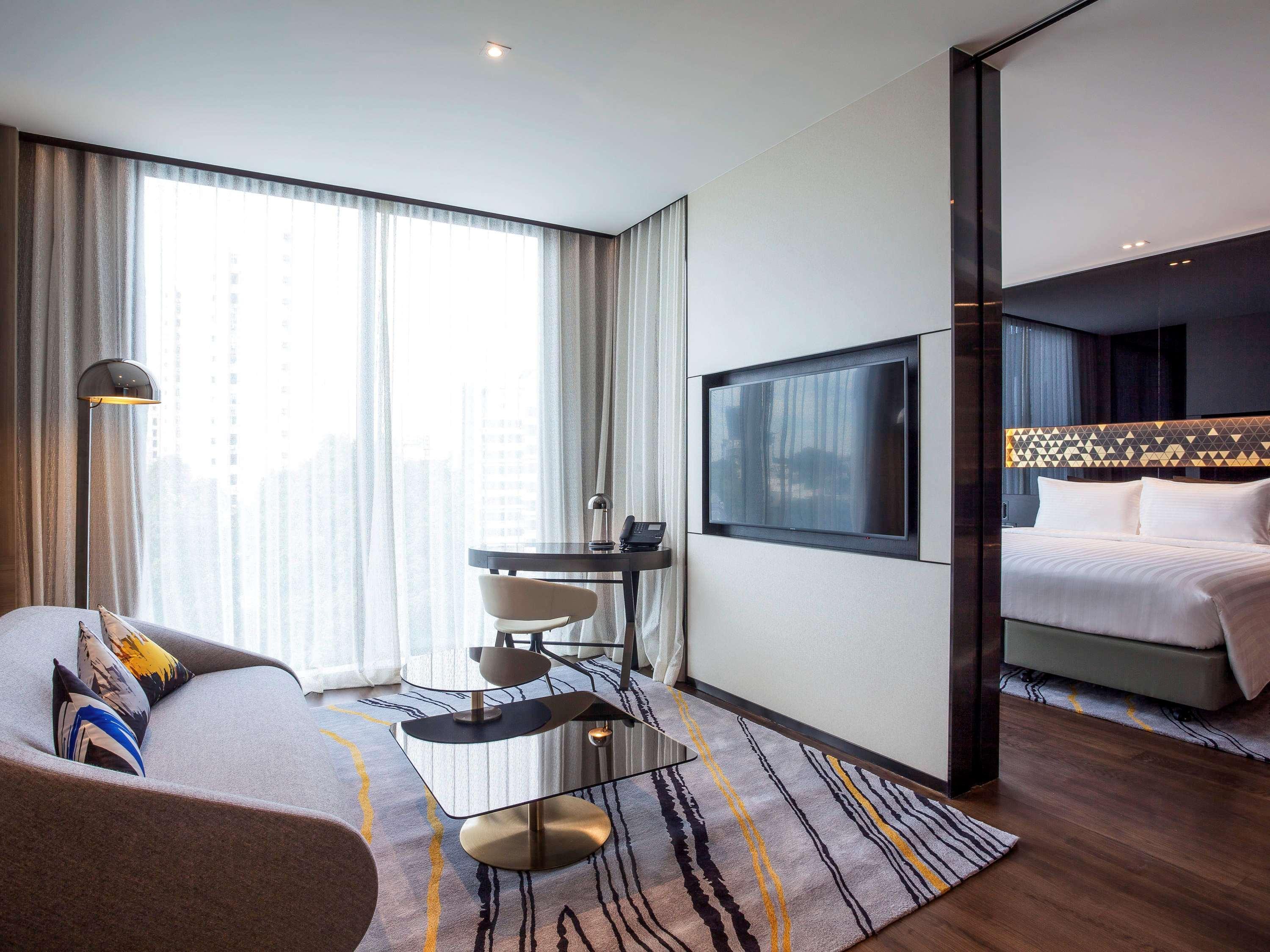 Novotel Singapore On Stevens Exterior photo